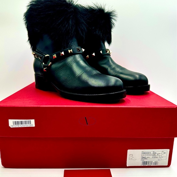 VALENTINO ROCKSTUD Winter Ankle Boots WOMENS SZ 8.5 - Picture 5 of 16